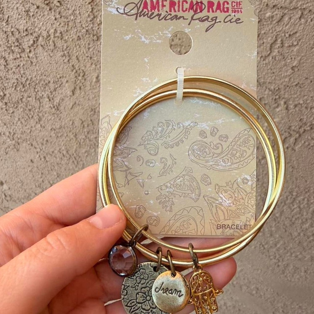 NWT Gold boho bangle set